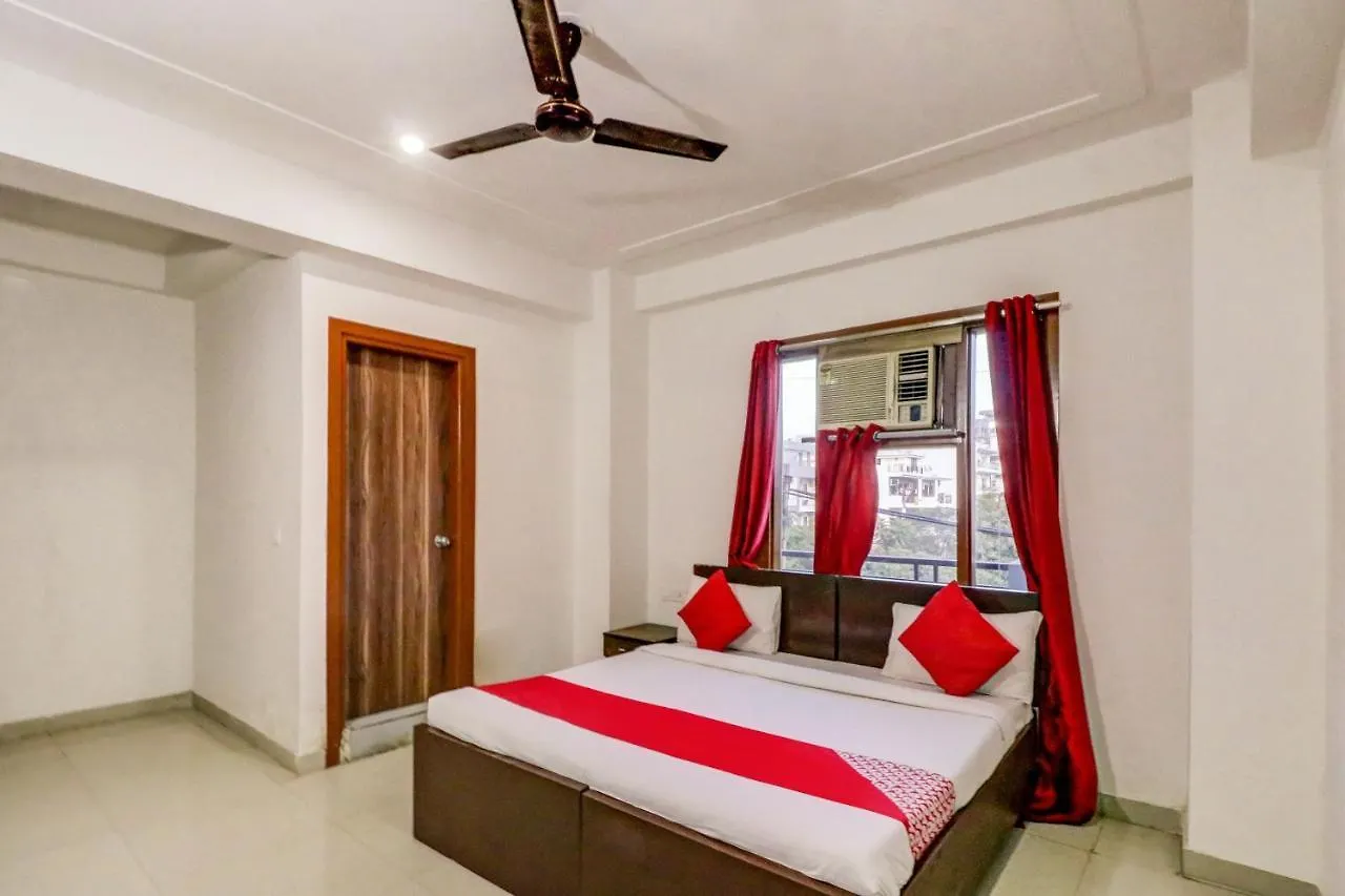 Oyo 71597 The Shivaay Residency Hotel Gurgaon 3*,  India
