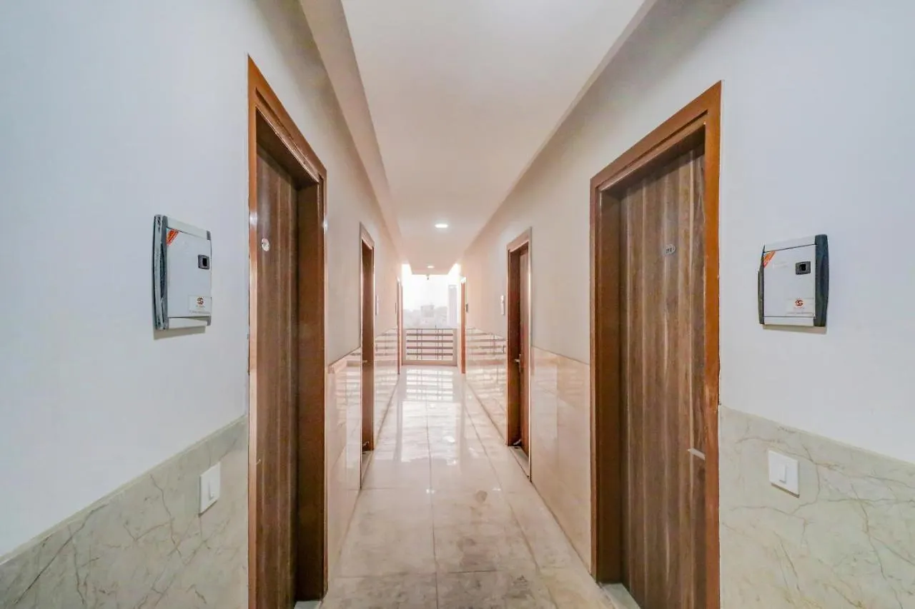 ***  Oyo 71597 The Shivaay Residency Hotel Gurgaon India
